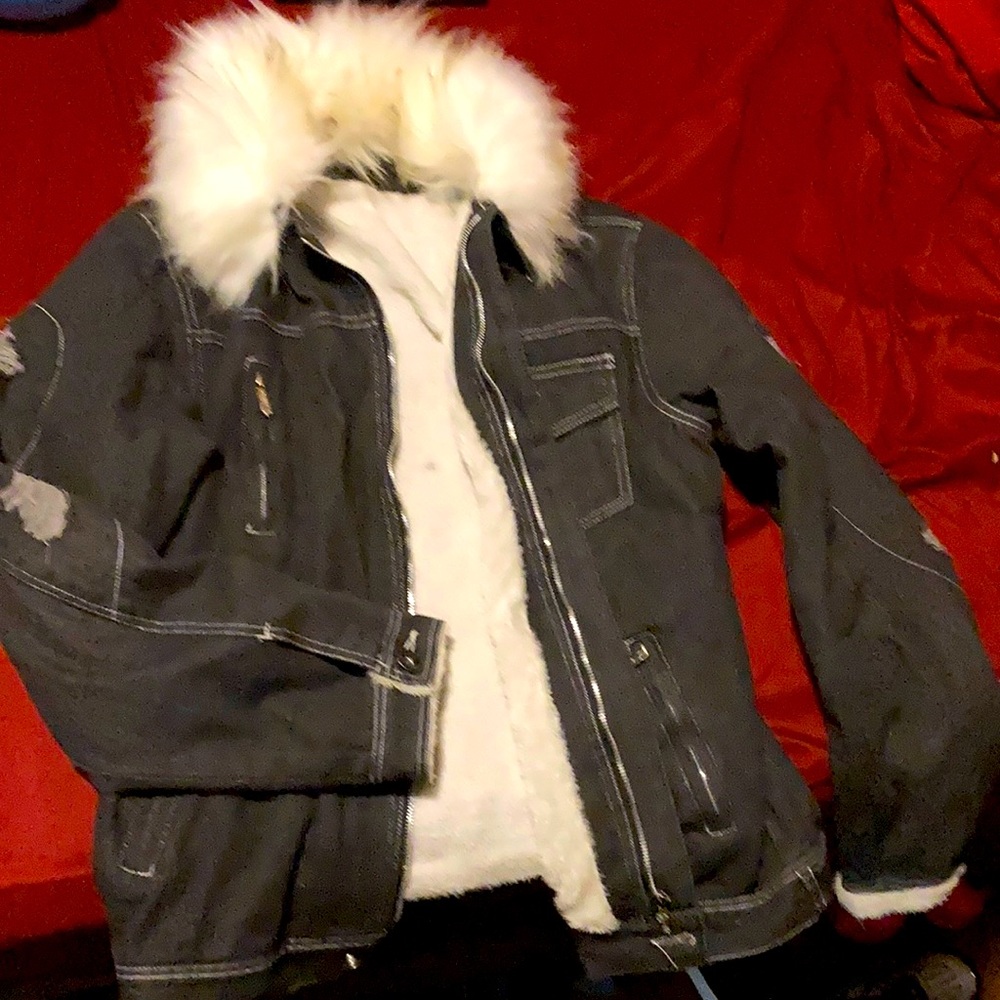 Men’s fashion denim jacket
